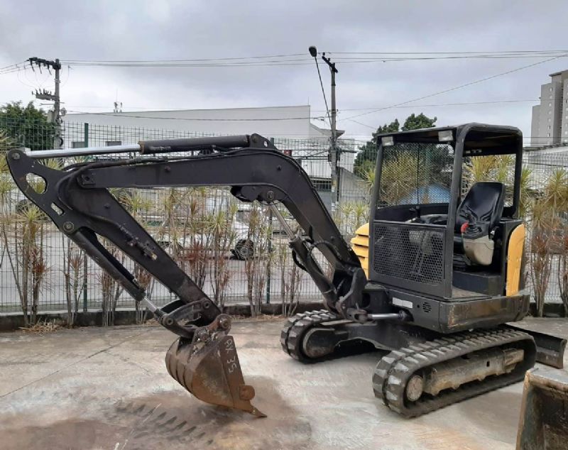 Mini Escavadeira&nbsp;VOLVO&nbsp;EC35C - 19I221